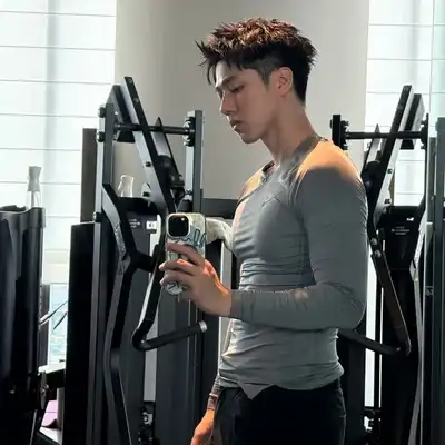 谭成国